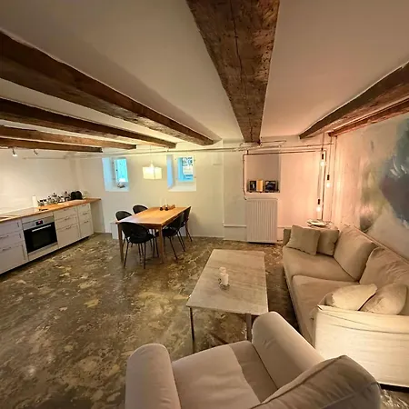 Charming In Frederiksberg Apartamento *